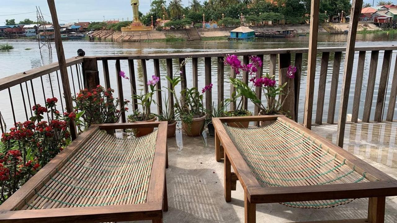 St 63 Home Stay & Tour Kampong Khleang Exteriér fotografie