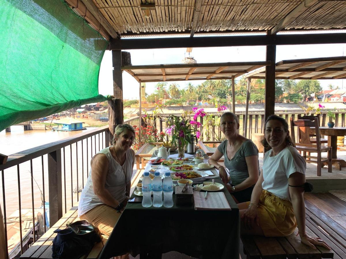 St 63 Home Stay & Tour Kampong Khleang Exteriér fotografie