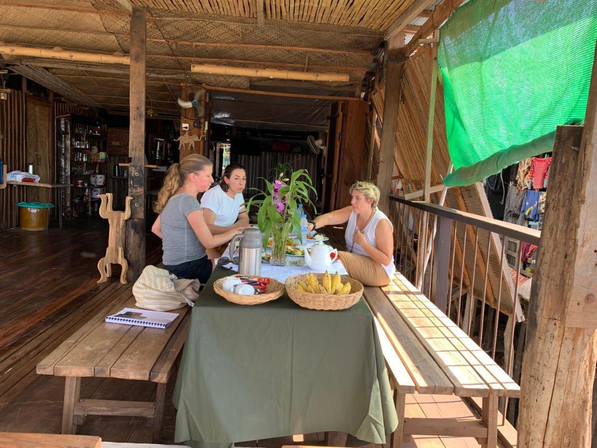 St 63 Home Stay & Tour Kampong Khleang Exteriér fotografie
